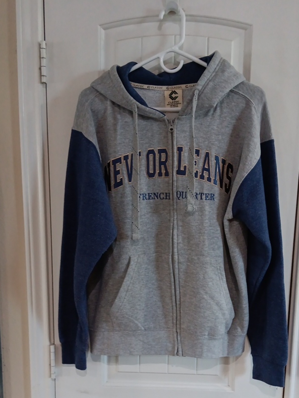 Classic New Orleans French Quarter Color-Block Zip Hoodie Size M  Blue/Gold